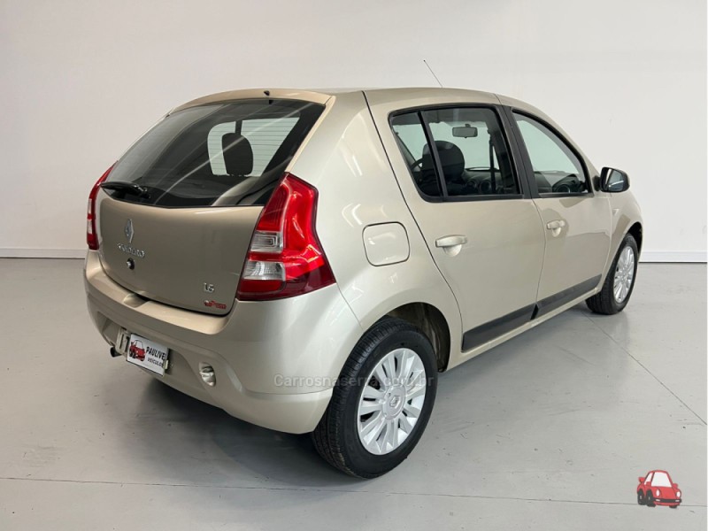 SANDERO 1.6 PRIVILÉGE 8V FLEX 4P MANUAL - 2012 - CAXIAS DO SUL