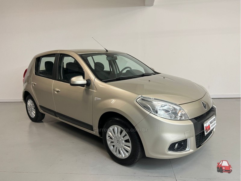 SANDERO 1.6 PRIVILÉGE 8V FLEX 4P MANUAL - 2012 - CAXIAS DO SUL