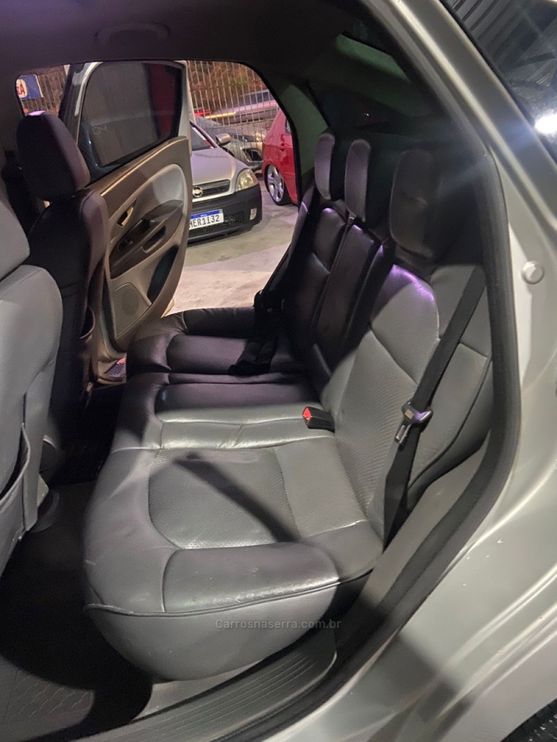 LINEA 1.8 ABSOLUTE 16V FLEX 4P AUTOMATIZADO - 2009 - CAXIAS DO SUL