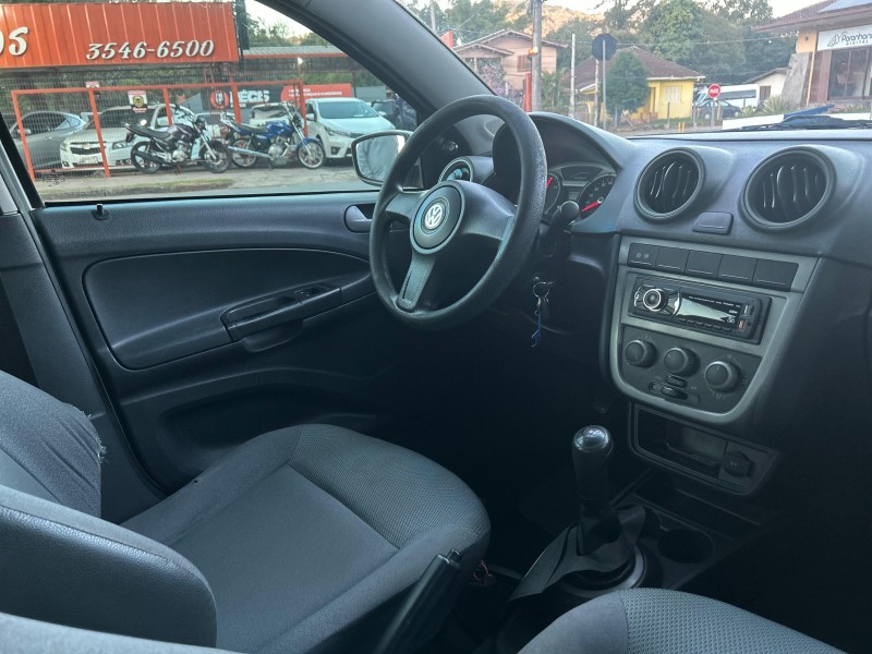 GOL 1.6 MI 8V FLEX 4P MANUAL G.V - 2010 - TRêS COROAS
