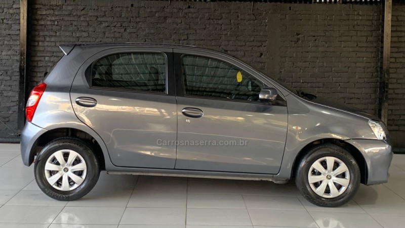 ETIOS 1.5 XS 16V FLEX 4P MANUAL - 2014 - CAXIAS DO SUL