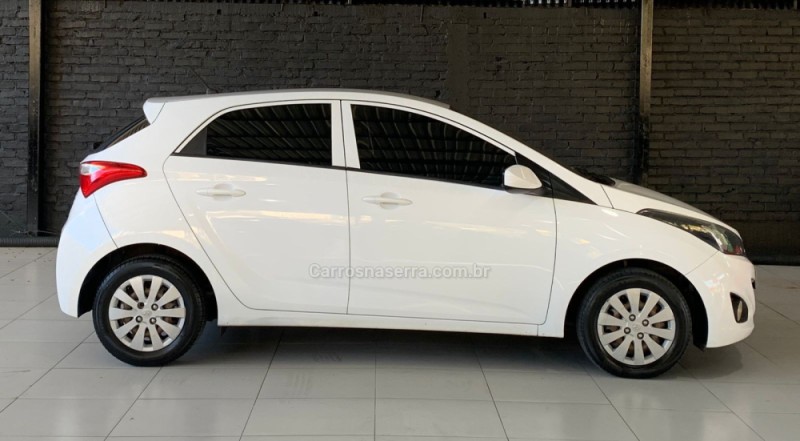 HB20 1.6 COMFORT PLUS 16V FLEX 4P MANUAL - 2014 - CAXIAS DO SUL