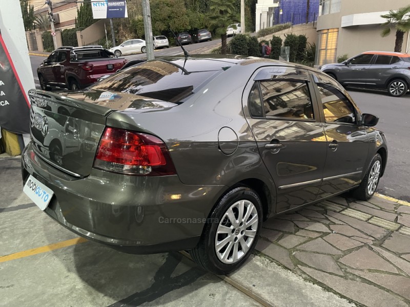 VOYAGE 1.6 MI COMFORTLINE 8V FLEX 4P MANUAL - 2010 - BENTO GONçALVES