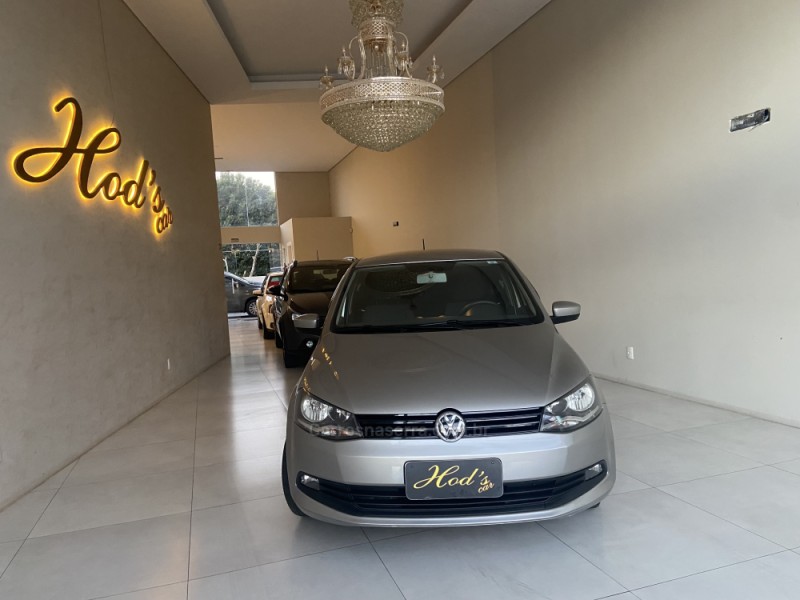 VOYAGE 1.0 MI TRENDLINE 8V FLEX 4P MANUAL - 2013 - CANELA