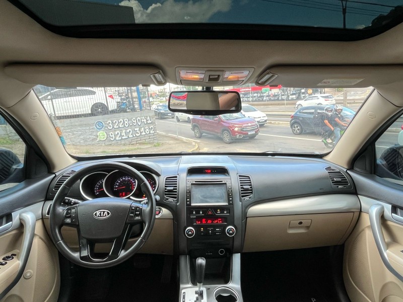 SORENTO 2.4 EX2 4X2 16V GASOLINA 4P 7 LUGARES AUTOMÁTICO - 2011 - CAXIAS DO SUL