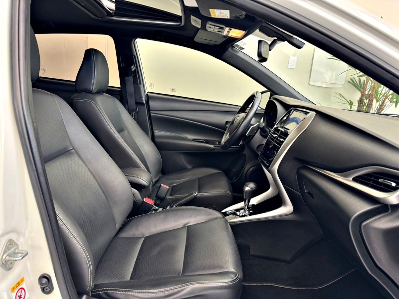 YARIS 1.5 XLS FLEX 4P AUTOMÁTICO - 2020 - CAXIAS DO SUL