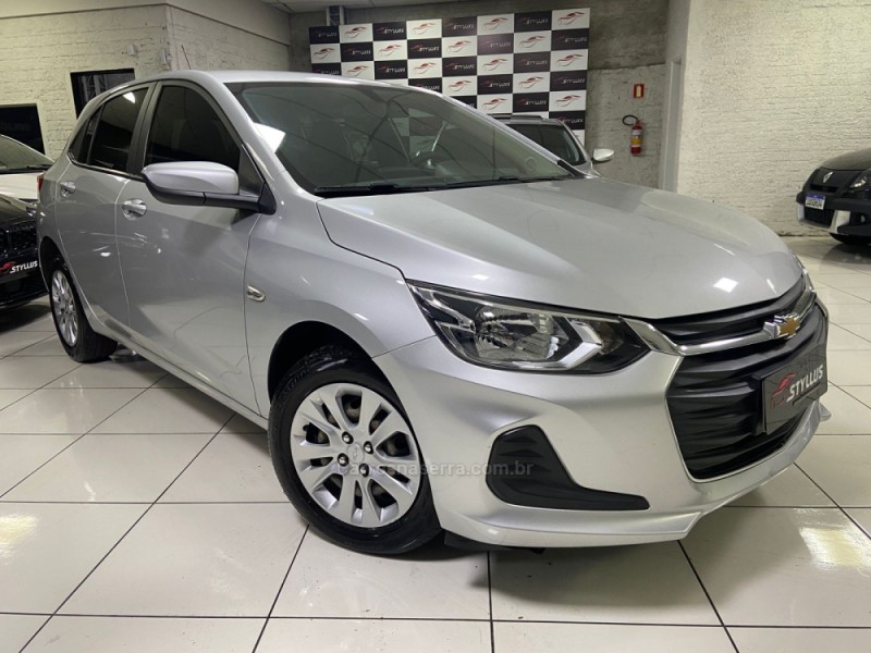 ONIX 1.0 LT 12V FLEX 4P MANUAL - 2021 - ESTâNCIA VELHA