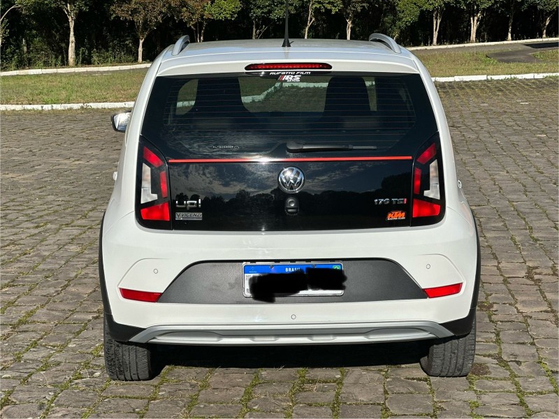 UP 1.0 TSI XTREME UP 12V FLEX 4P MANUAL - 2020 - FARROUPILHA
