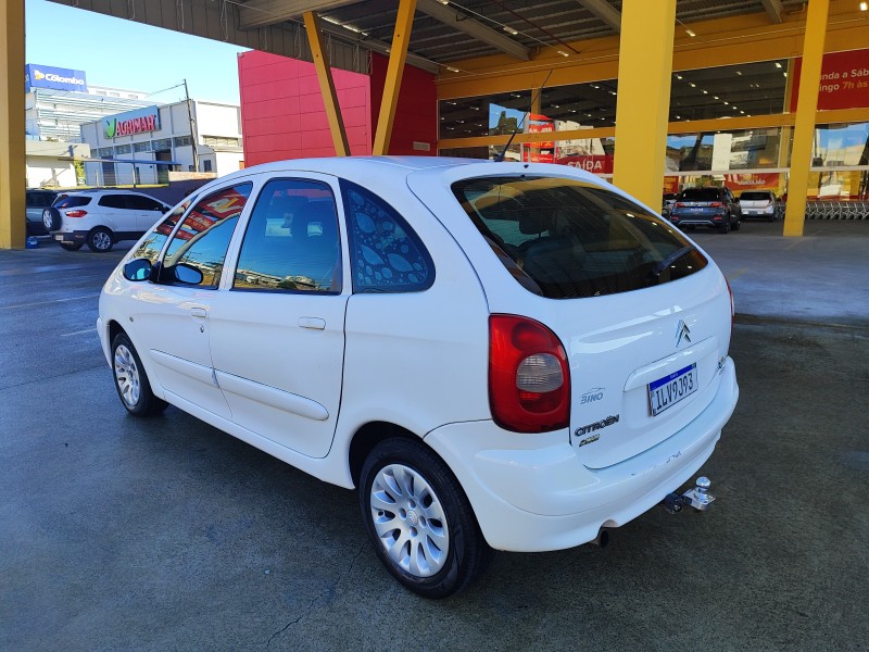XSARA PICASSO 2.0 EXCLUSIVE 16V GASOLINA 4P MANUAL - 2004 - FARROUPILHA