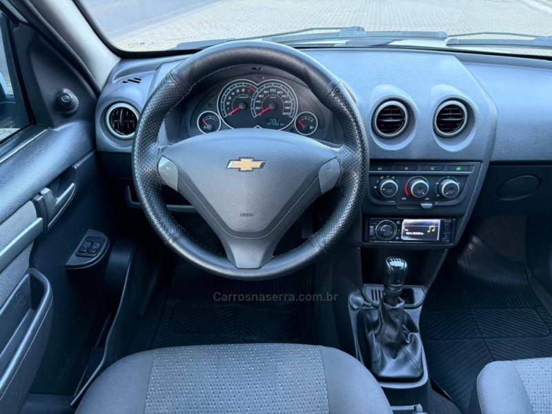 CELTA 1.0 MPFI LT 8V FLEX 4P MANUAL - 2015 - IVOTI