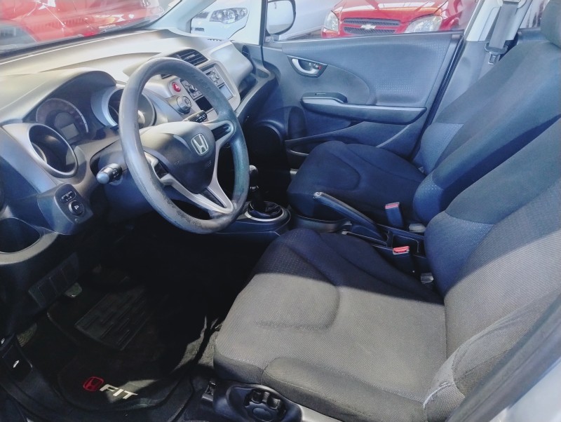 FIT 1.4 LX 8V GASOLINA 4P MANUAL - 2009 - SãO SEBASTIãO DO CAí