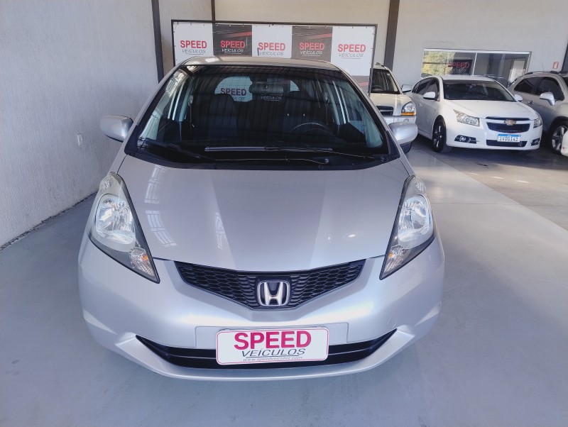 FIT 1.4 LX 8V GASOLINA 4P MANUAL - 2009 - SãO SEBASTIãO DO CAí