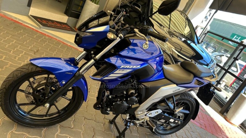 fazer fz25 abs 2023 dois irmaos