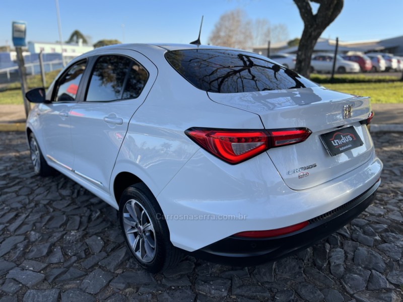 CRONOS 1.3 DRIVE 8V FLEX 4P MANUAL - 2019 - DOIS IRMãOS