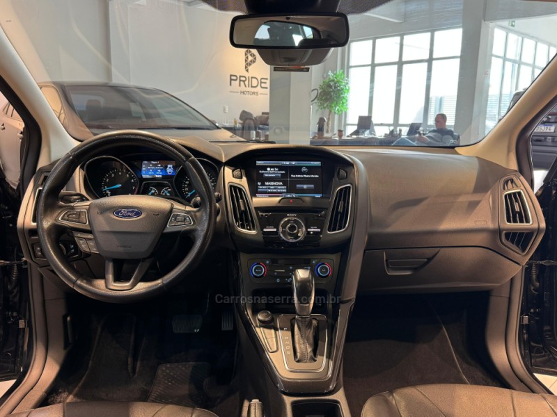 FOCUS 2.0 TITANIUM PLUS 16V FLEX 4P AUTOMÁTICO - 2016 - CAXIAS DO SUL