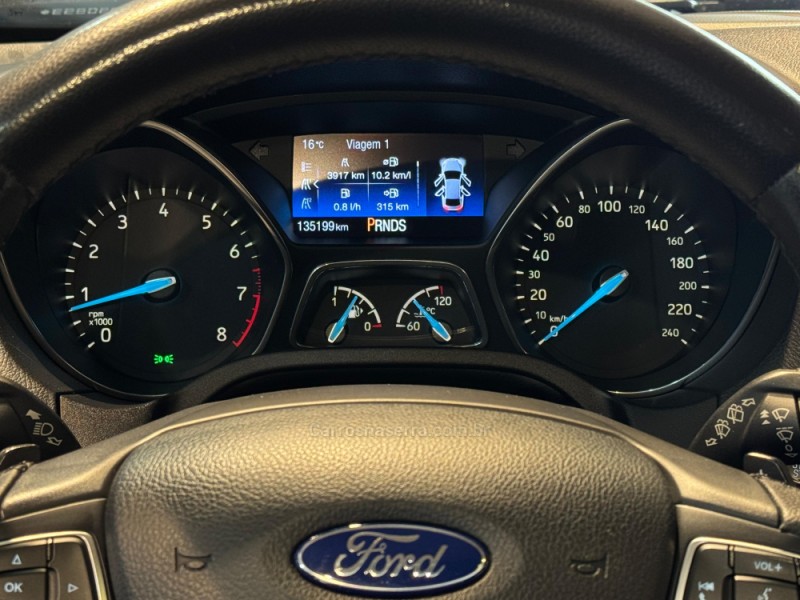 FOCUS 2.0 TITANIUM PLUS 16V FLEX 4P AUTOMÁTICO - 2016 - CAXIAS DO SUL