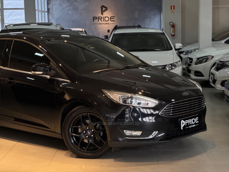 FOCUS 2.0 TITANIUM PLUS 16V FLEX 4P AUTOMÁTICO - 2016 - CAXIAS DO SUL