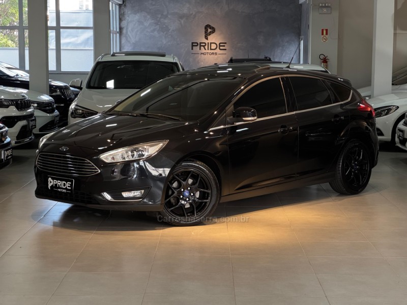 FOCUS 2.0 TITANIUM PLUS 16V FLEX 4P AUTOMÁTICO - 2016 - CAXIAS DO SUL