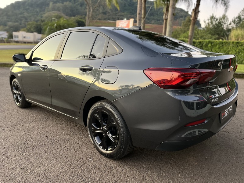 ONIX 1.0	LTZ PLUS 8V TURBO FLEX 4P AUTOMÁTICO - 2024 - BOM PRINCíPIO