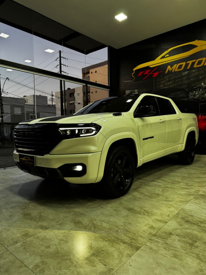 rampage 2.0 hurricane r t 4 4x4 turbo gasolina 4p automatico 2024 caxias do sul
