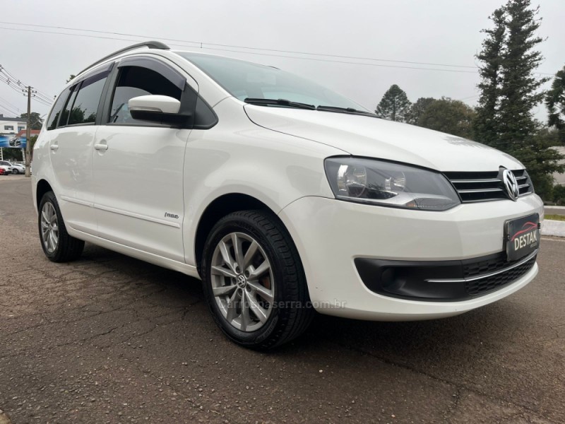 SPACEFOX 1.6 MI TREND 8V FLEX 4P MANUAL - 2013 - DOIS IRMãOS