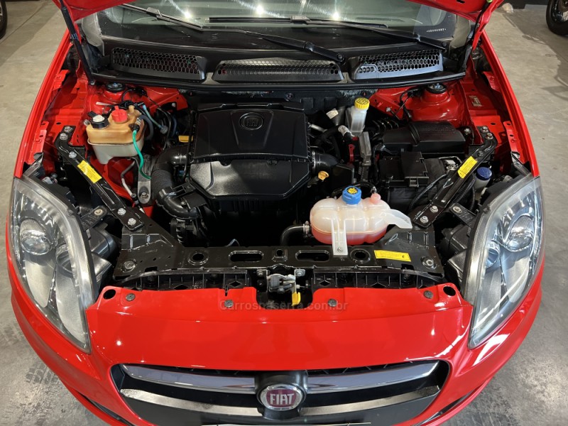 BRAVO 1.8 SPORTING 16V FLEX 4P MANUAL - 2016 - CAXIAS DO SUL