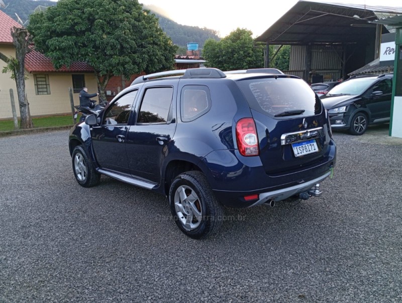 DUSTER 2.0 DYNAMIQUE 4X2 16V FLEX 4P MANUAL - 2012 - PICADA CAFé