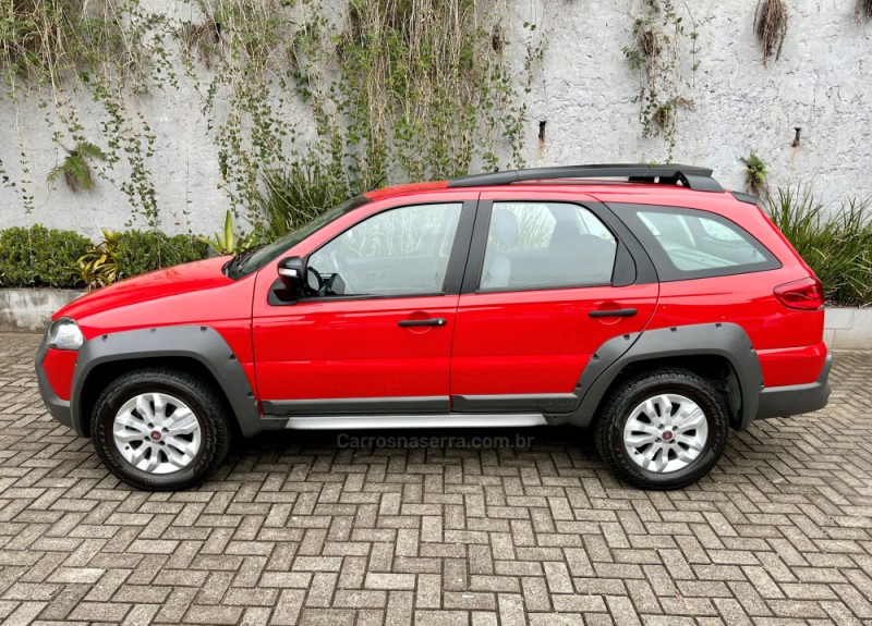 PALIO 1.8 MPI ADVENTURE WEEKEND 16V FLEX 4P MANUAL - 2014 - SAPIRANGA