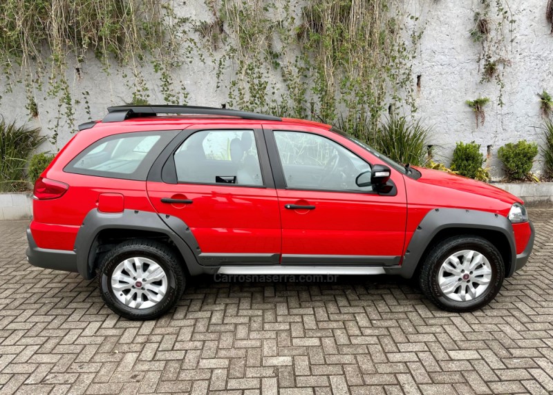 PALIO 1.8 MPI ADVENTURE WEEKEND 16V FLEX 4P MANUAL - 2014 - SAPIRANGA