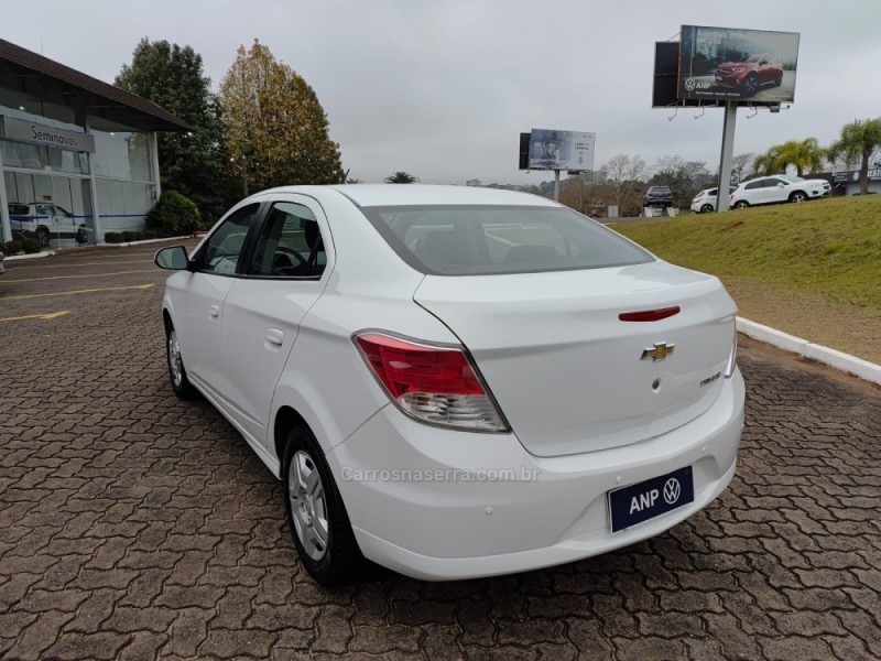 PRISMA 1.0 MPFI JOY 8V FLEX 4P MANUAL - 2018 - NOVA PETRóPOLIS