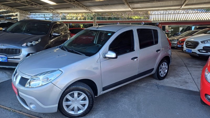 SANDERO 1.6 EXPRESSION 8V FLEX 4P MANUAL - 2011 - CAXIAS DO SUL