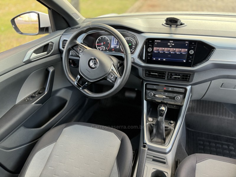 T-CROSS 1.0 COMFORTLINE TSI FLEX 4P AUTOMÁTICO - 2020 - CASCA