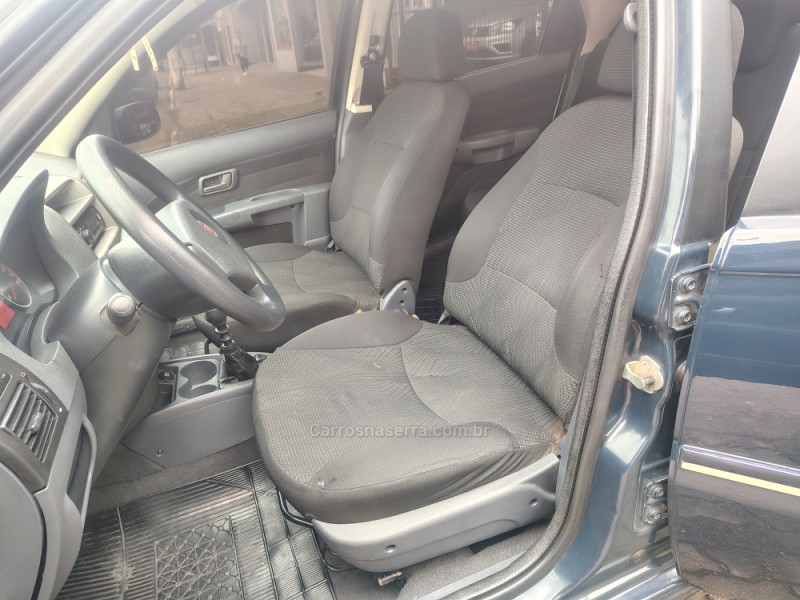 SIENA 1.6 MPI ESSENCE 16V FLEX 4P MANUAL - 2011 - GUAPORé