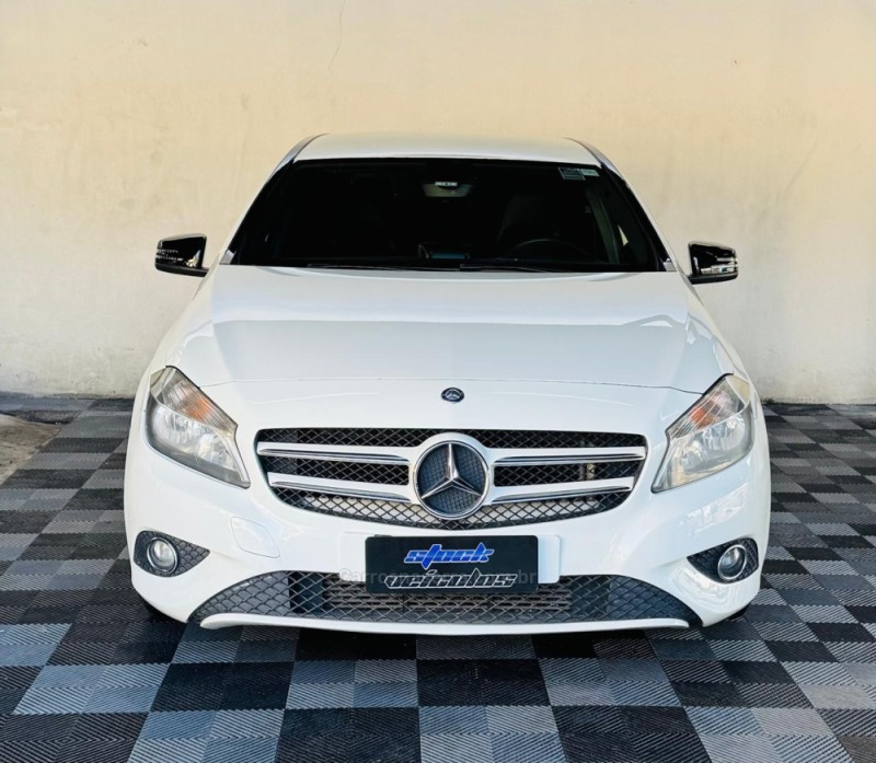 A 200 1.6 TURBO URBAN 16V GASOLINA 4P AUTOMÁTICO - 2013 - NOVO HAMBURGO