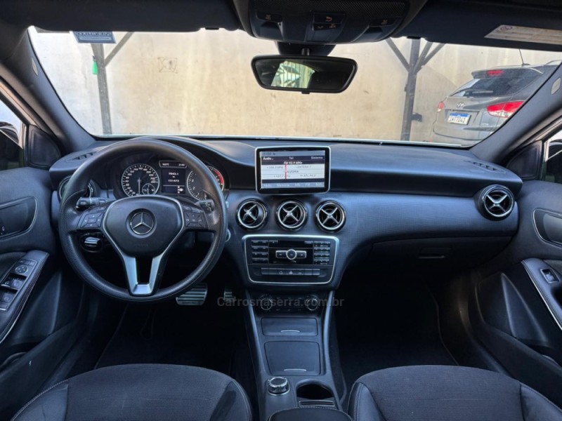 A 200 1.6 TURBO URBAN 16V GASOLINA 4P AUTOMÁTICO - 2013 - NOVO HAMBURGO