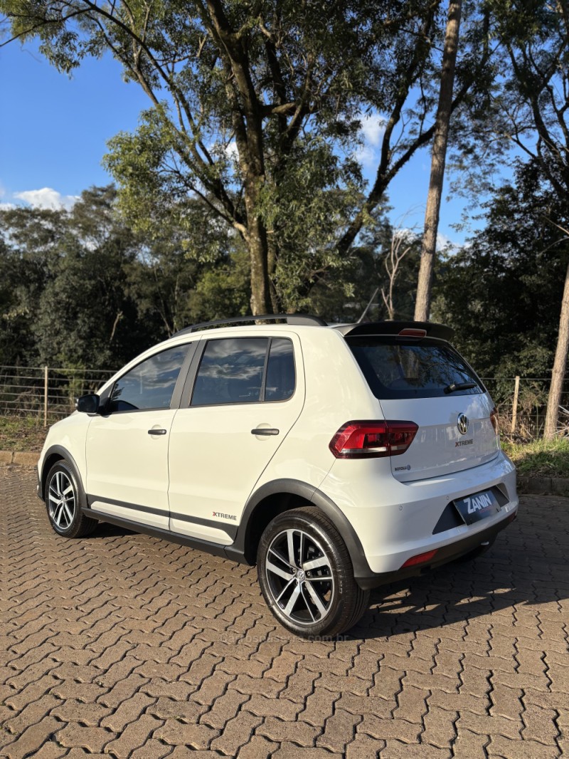 FOX 1.6 MI EXTREME 8V FLEX 4P MANUAL - 2019 - SANANDUVA