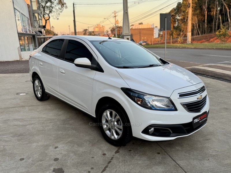 PRISMA 1.4 MPFI LTZ 8V FLEX 4P MANUAL - 2016 - LAJEADO