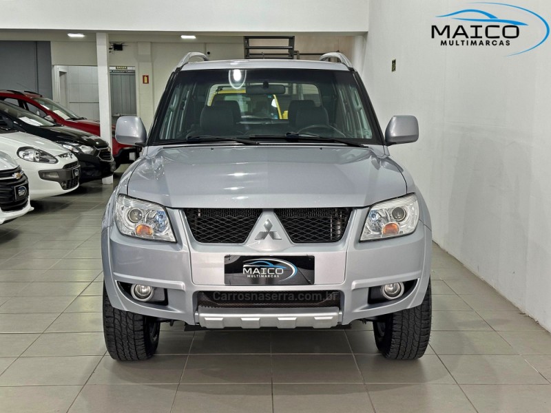 PAJERO TR4 2.0 4X4 16V 140CV FLEX 4P AUTOMÁTICO - 2010 - NOVO HAMBURGO