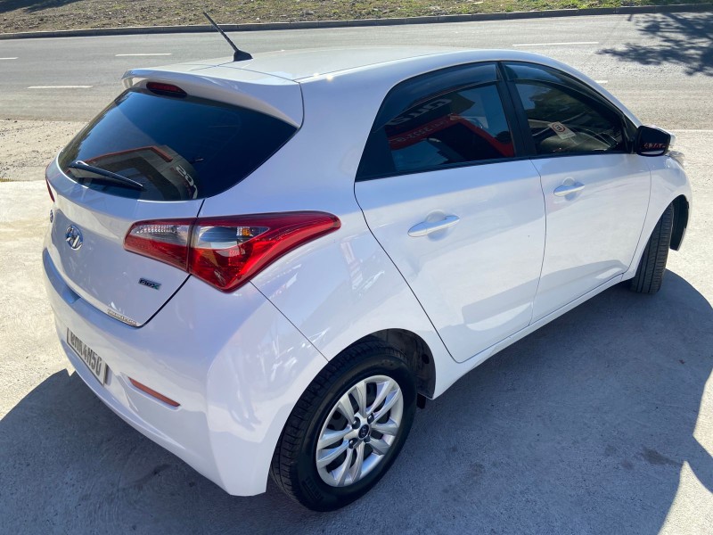 HB20 1.0 COMFORT 12V FLEX 4P MANUAL - 2015 - CAXIAS DO SUL