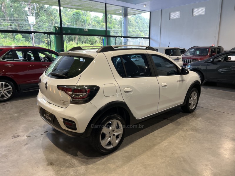 SANDERO 1.6 STEPWAY ZEN 16V FLEX 4P MANUAL - 2022 - CAXIAS DO SUL
