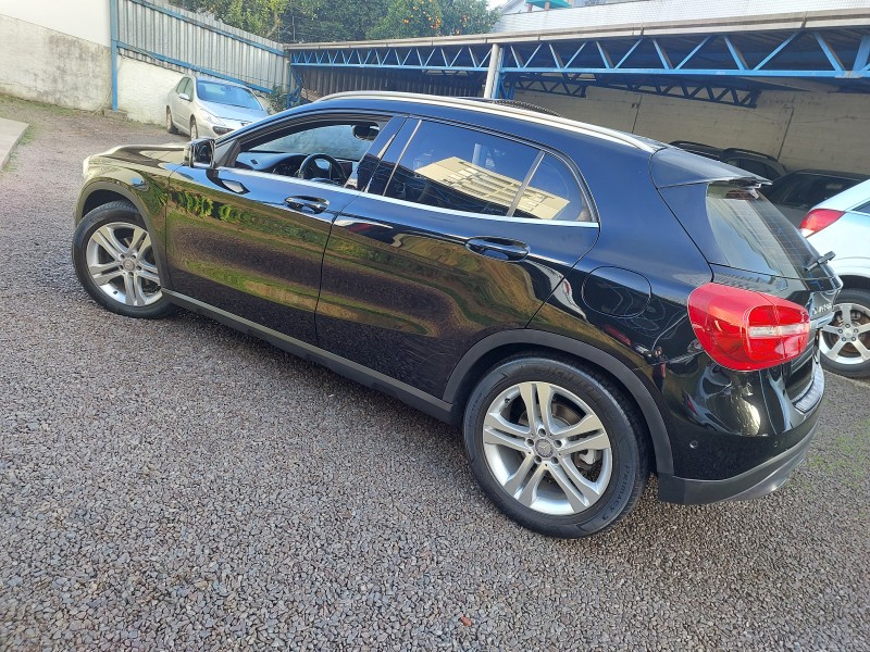 GLA 200 1.6 CGI VISION 16V TURBO GASOLINA 4P AUTOMÁTICO - 2015 - BENTO GONçALVES