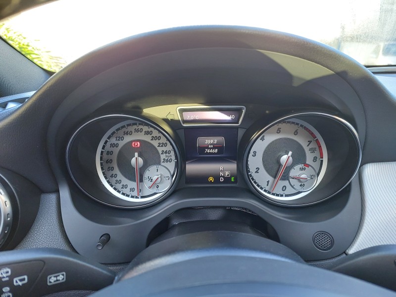 GLA 200 1.6 CGI VISION 16V TURBO GASOLINA 4P AUTOMÁTICO - 2015 - BENTO GONçALVES