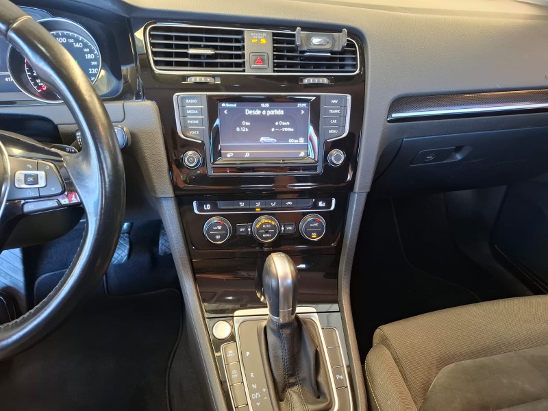 GOLF 1.4 TSI HIGHLINE 16V TOTAL FLEX 4P TIPTRONIC - 2015 - CAXIAS DO SUL