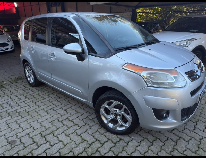 C3 PICASSO 1.5 GLX 8V FLEX 4P MANUAL - 2013 - NOVA PETRóPOLIS