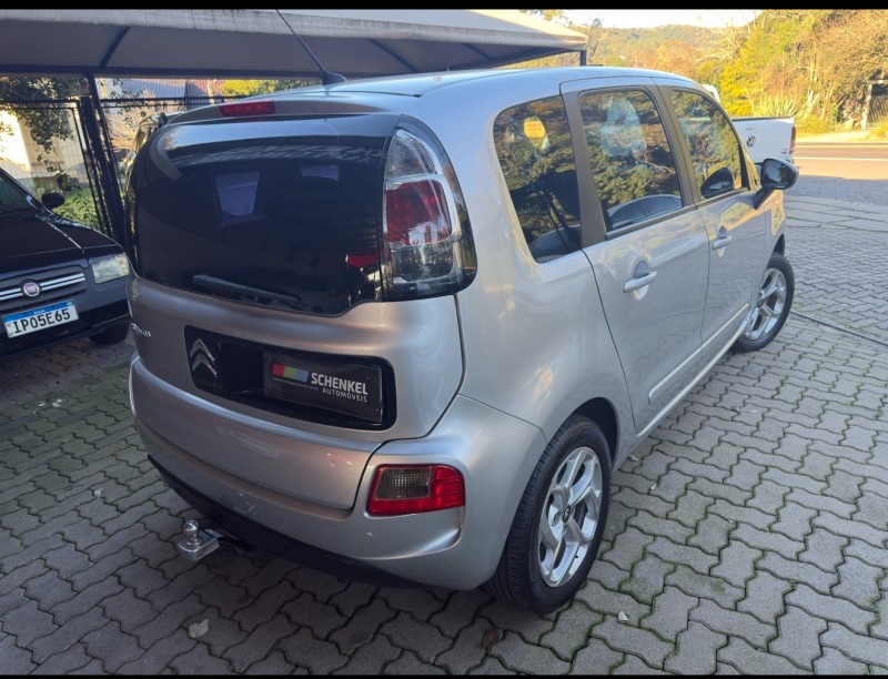 C3 PICASSO 1.5 GLX 8V FLEX 4P MANUAL - 2013 - NOVA PETRóPOLIS