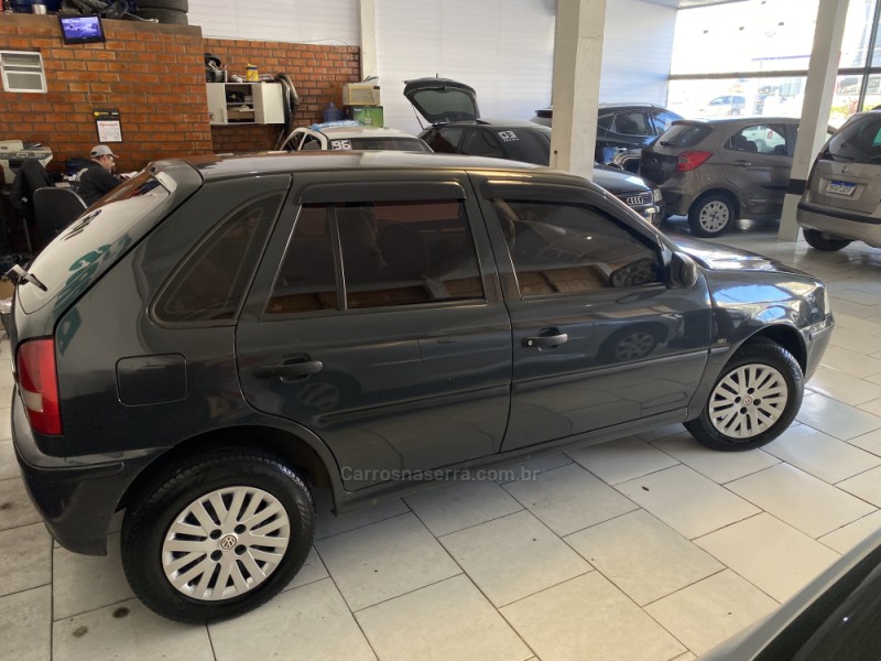 GOL 1.0 MI 16V GASOLINA 4P MANUAL G.III - 2002 - CAXIAS DO SUL