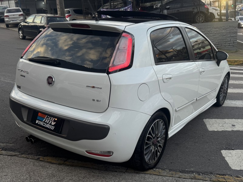 PUNTO 1.8 SPORTING 8V FLEX 4P MANUAL - 2013 - CAXIAS DO SUL