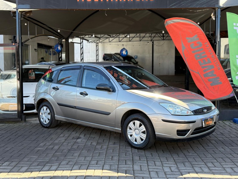 FOCUS 1.6 8V GASOLINA 4P MANUAL - 2007 - LAGOA VERMELHA
