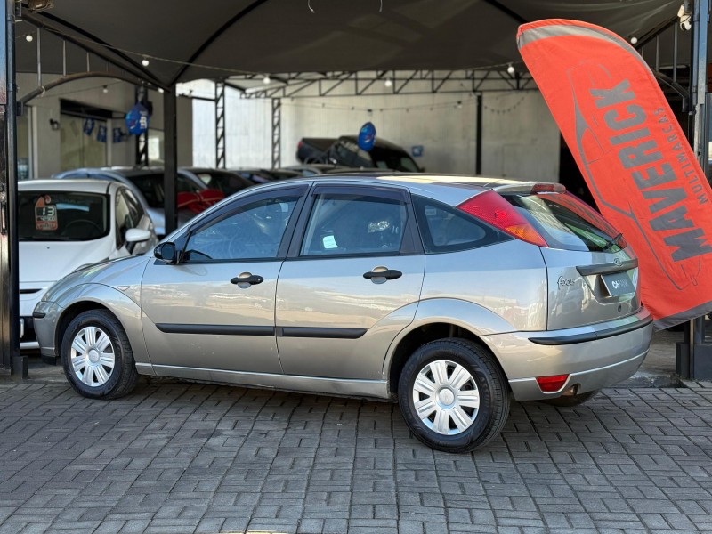 FOCUS 1.6 8V GASOLINA 4P MANUAL - 2007 - LAGOA VERMELHA
