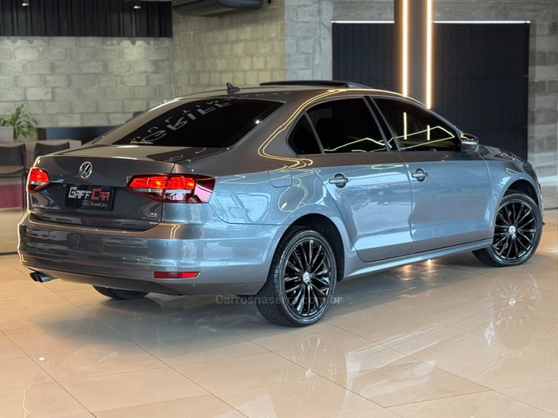 JETTA 1.4 16V TSI COMFORTLINE GASOLINA 4P TIPTRONIC - 2016 - DOIS IRMãOS